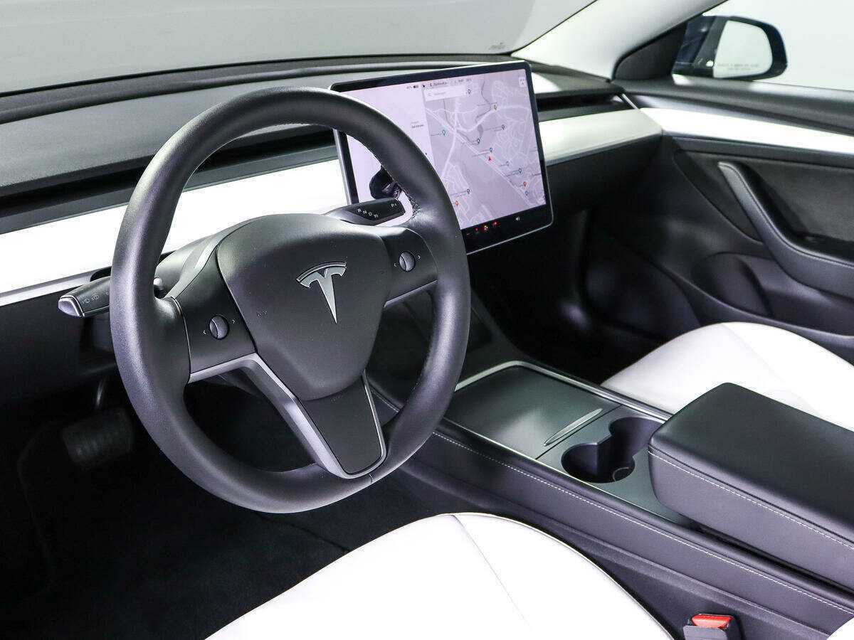 Tesla Model 3 Long Range, 2021 Фото №14