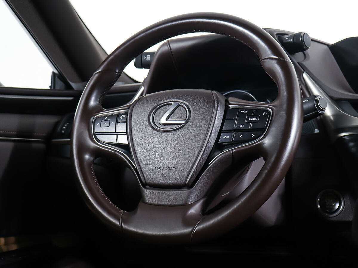 Lexus ES 250, 2020 Фото №13