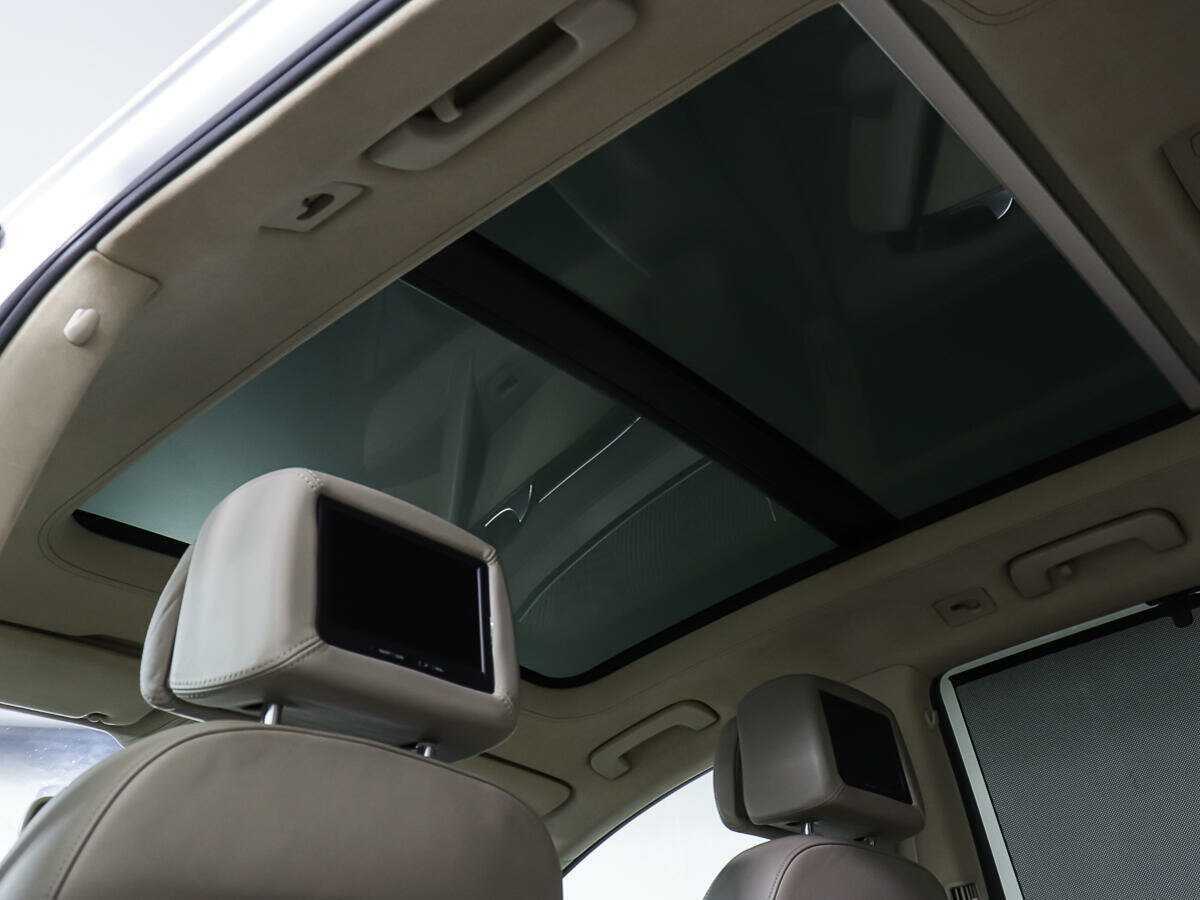 Audi Q7, 2010 Фото №19