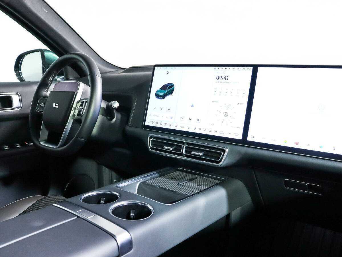 LiXiang L9 44.5 kWh, 2023 - 8 500 км. | Фото №7