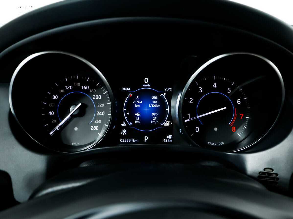 Jaguar XE, 2017 Фото №10