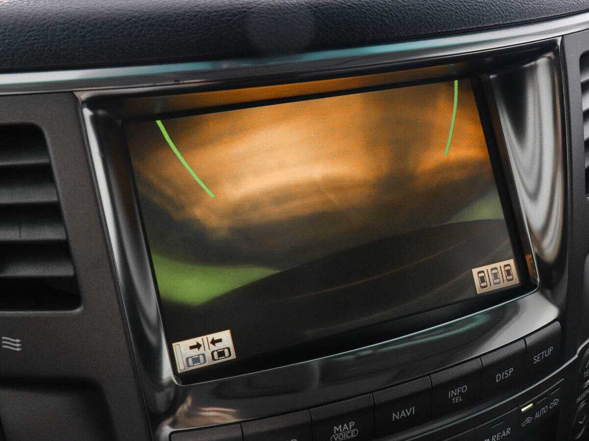 Lexus LX 570, 2010 Фото №13