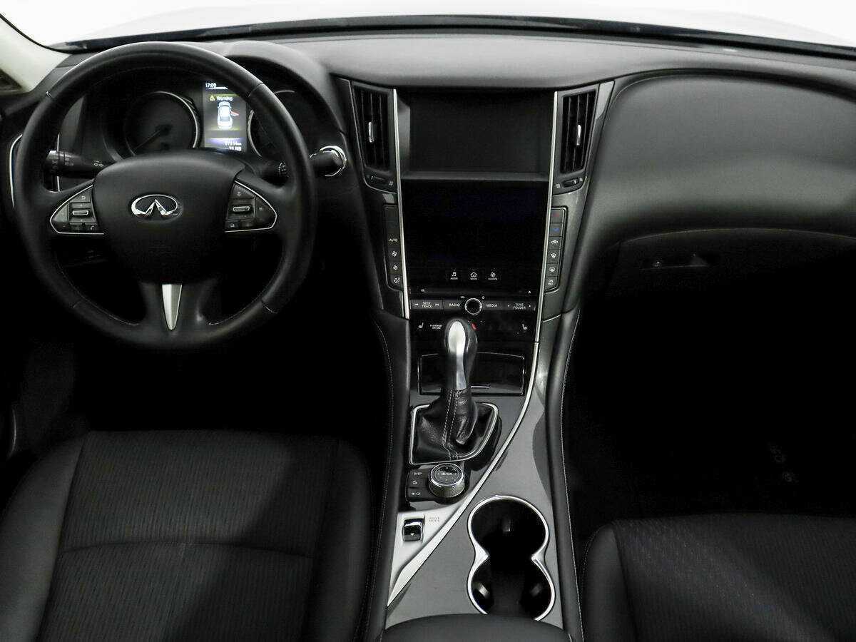 Infiniti Q50, 2015 Фото №14