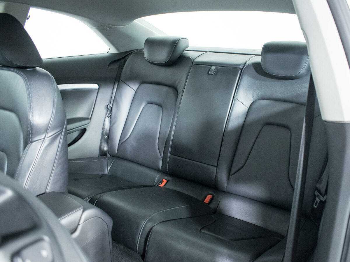 Audi A5, 2010 Фото №10