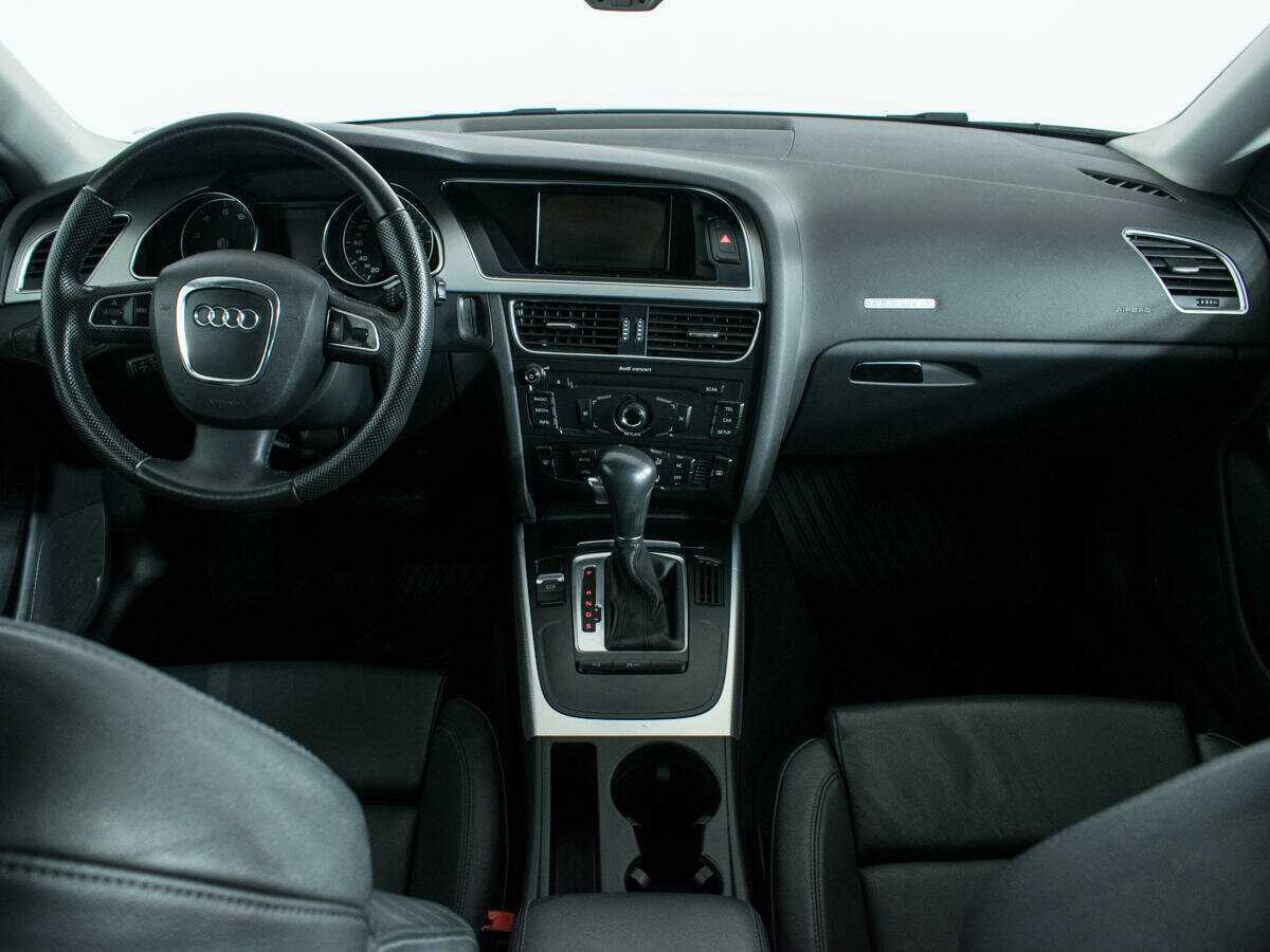 Audi A5, 2010 Фото №12
