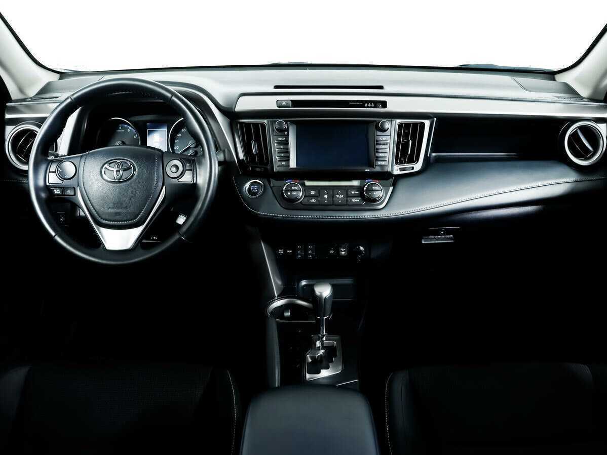 Toyota RAV4, 2018 - 74 424 км. | Фото №8