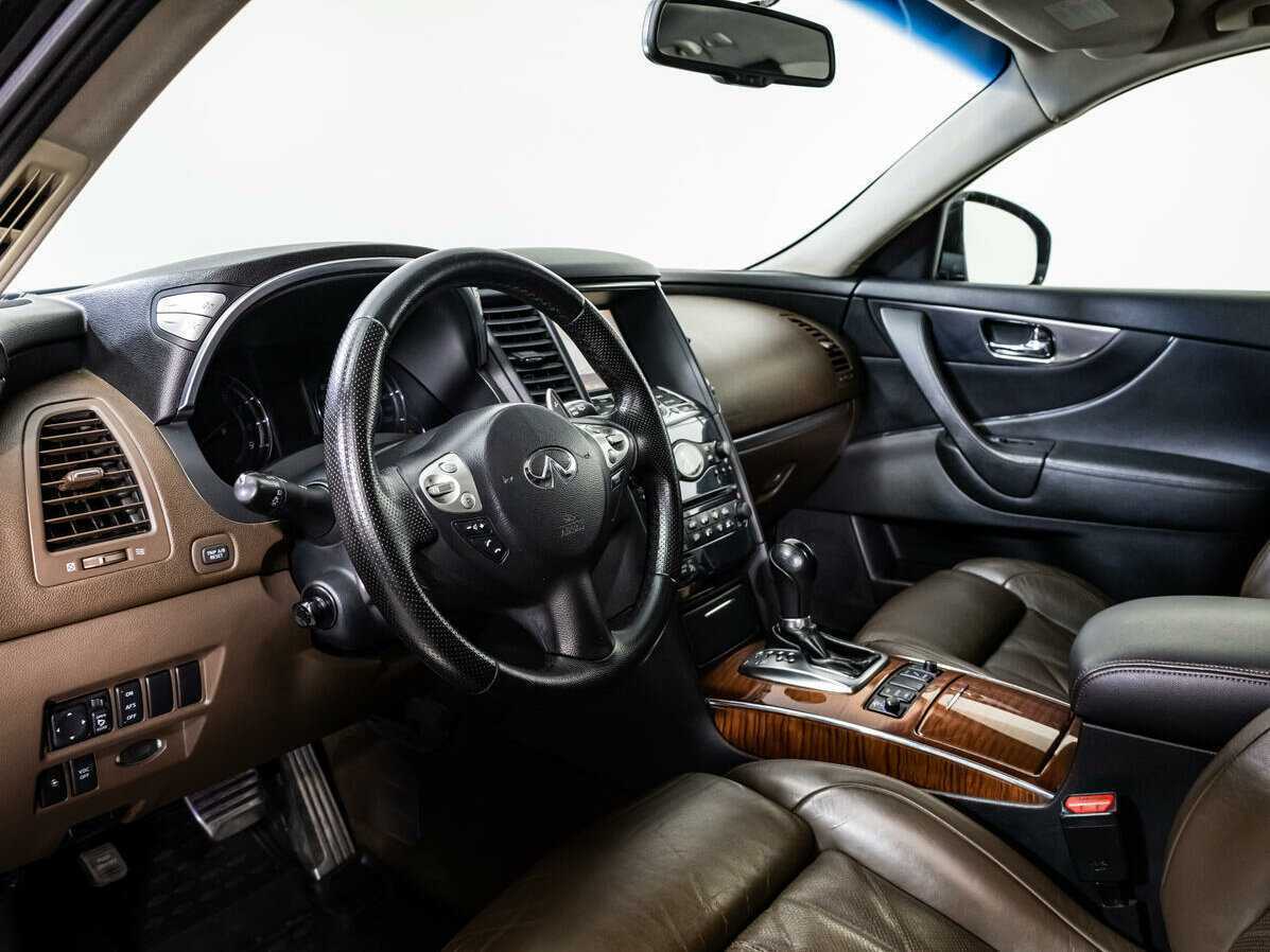Infiniti FX50, 2008 Фото №11
