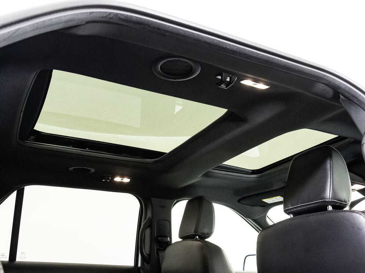 Ford Explorer, 2018 Фото №13