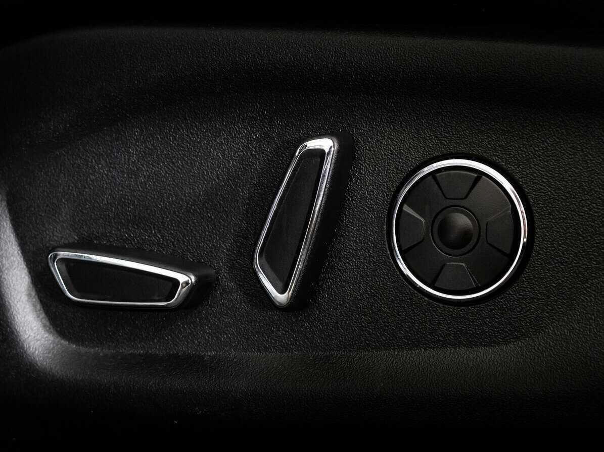 Ford Explorer, 2018 Фото №18