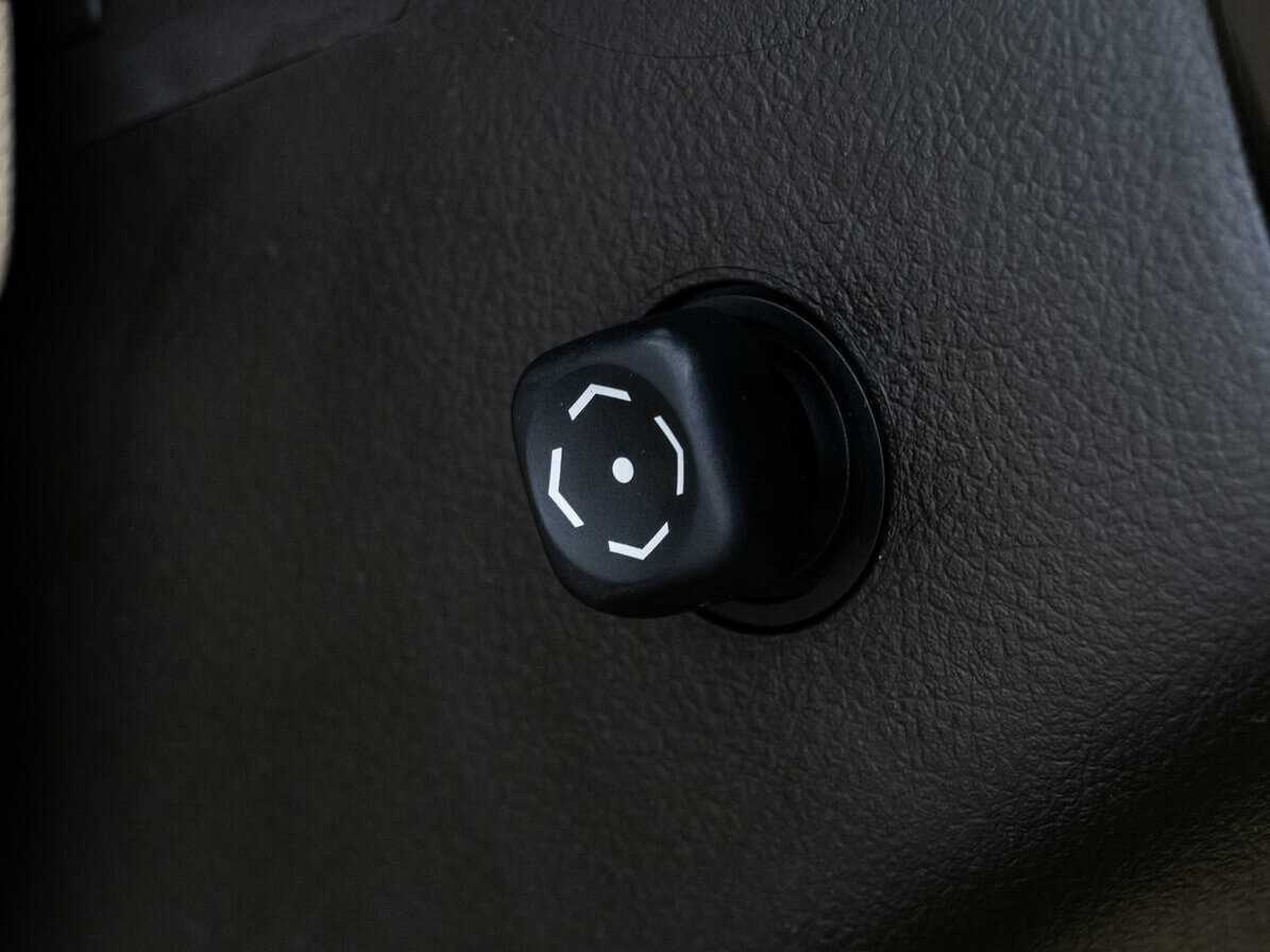 Lexus LX 570, 2008 Фото №18