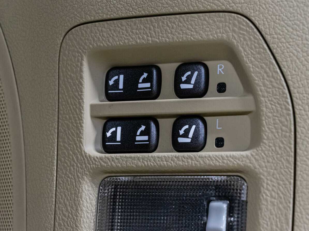 Lexus LX 570, 2008 Фото №30