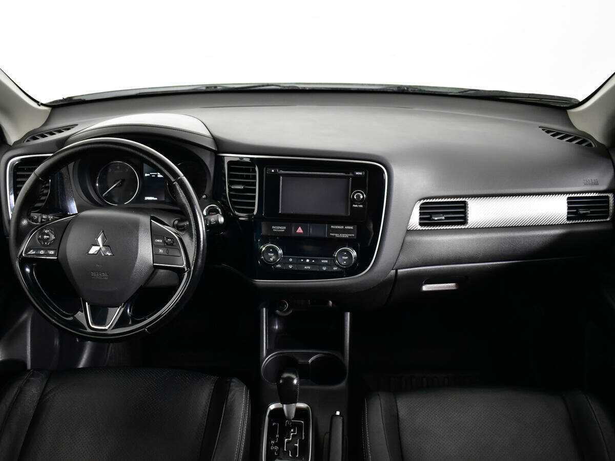 Mitsubishi Outlander, 2015 Фото №12