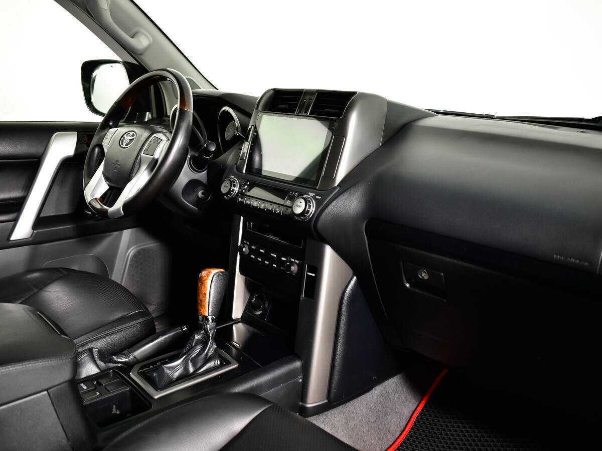 Toyota Land Cruiser Prado, 2011 Фото №9