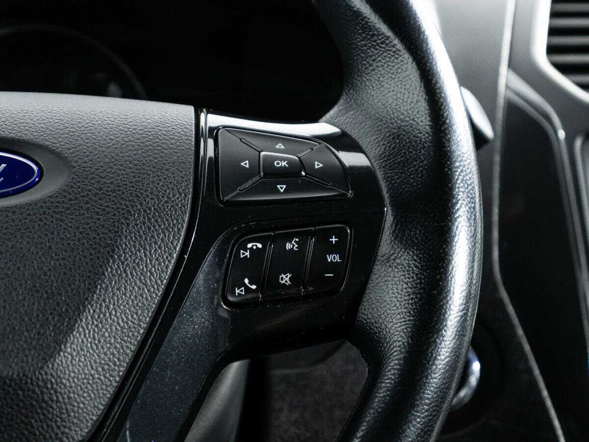 Ford Explorer, 2019 Фото №23