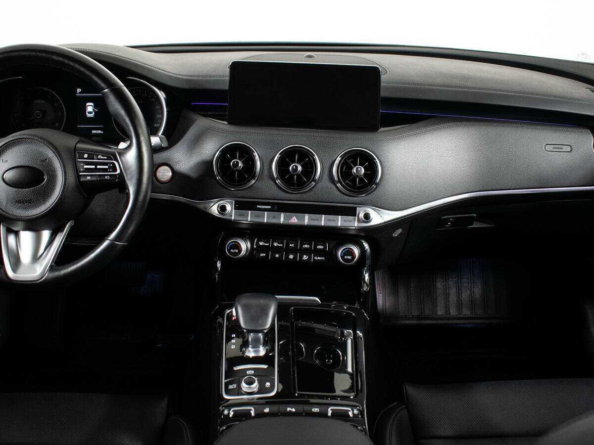 Kia Stinger, 2021 Фото №8