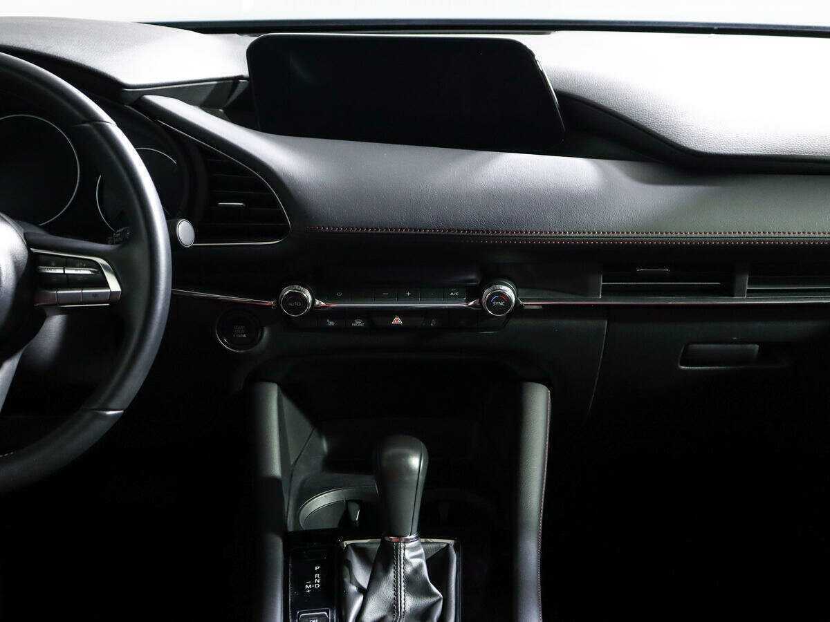 Mazda 3, 2023 Фото №11