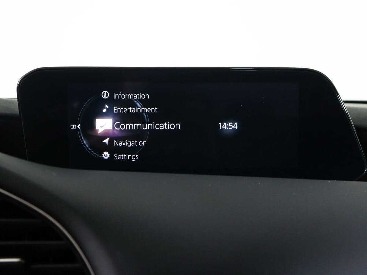 Mazda 3, 2023 Фото №21