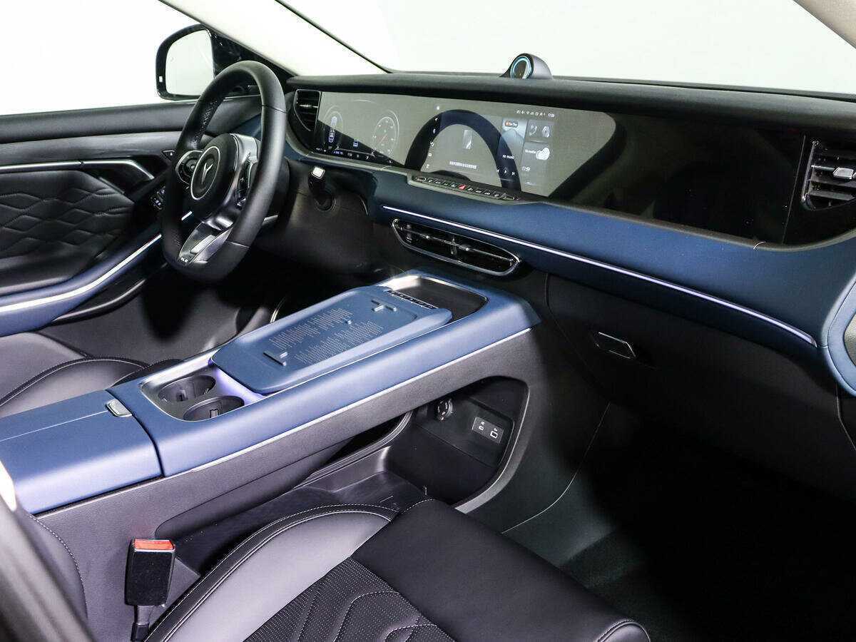 Voyah Free, 2023 Фото №9