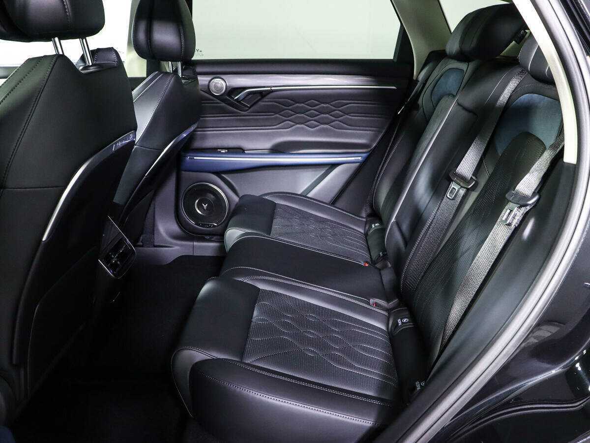 Voyah Free, 2023 Фото №10