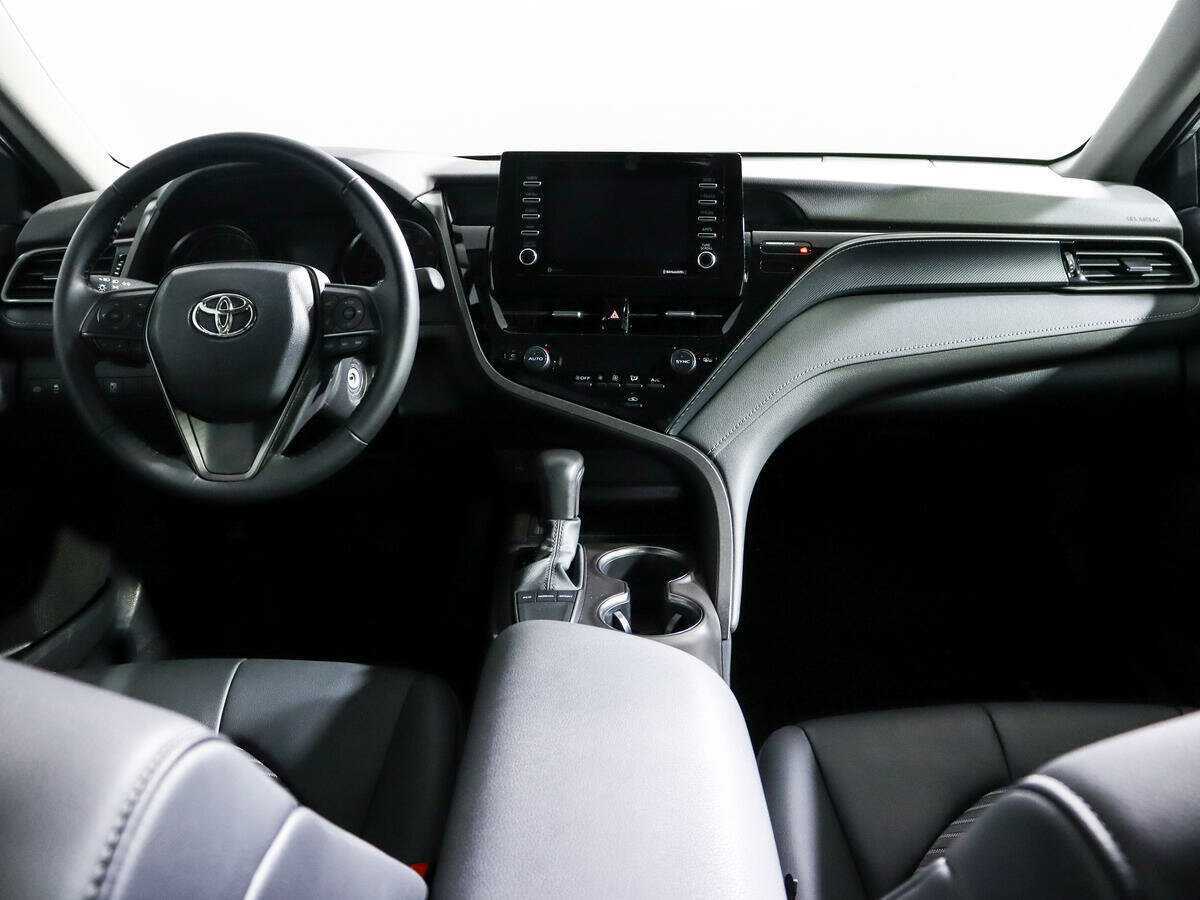 Toyota Camry, 2022 Фото №12