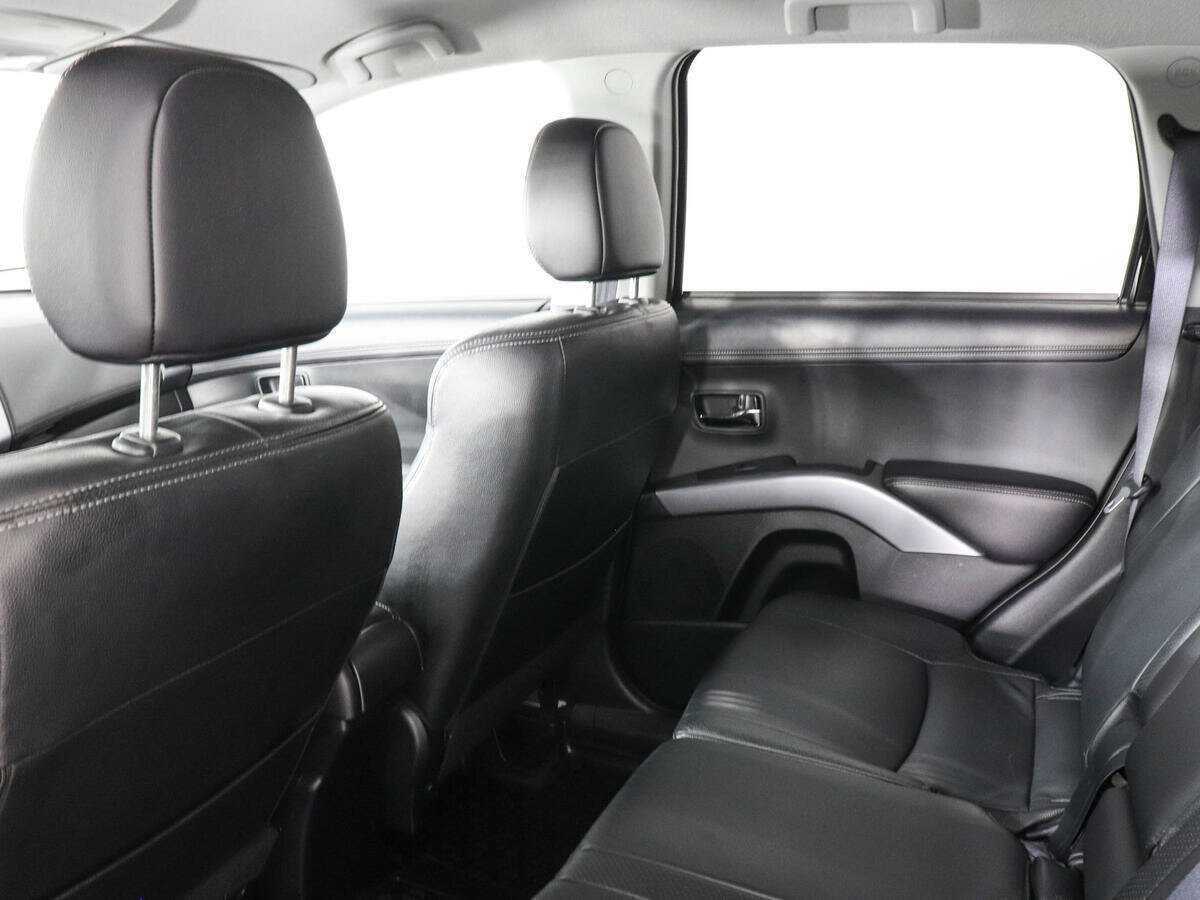 Mitsubishi Outlander, 2011 - 163 746 км. | Фото №8