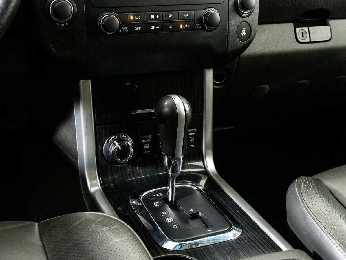 Nissan Pathfinder, 2010 Фото №10