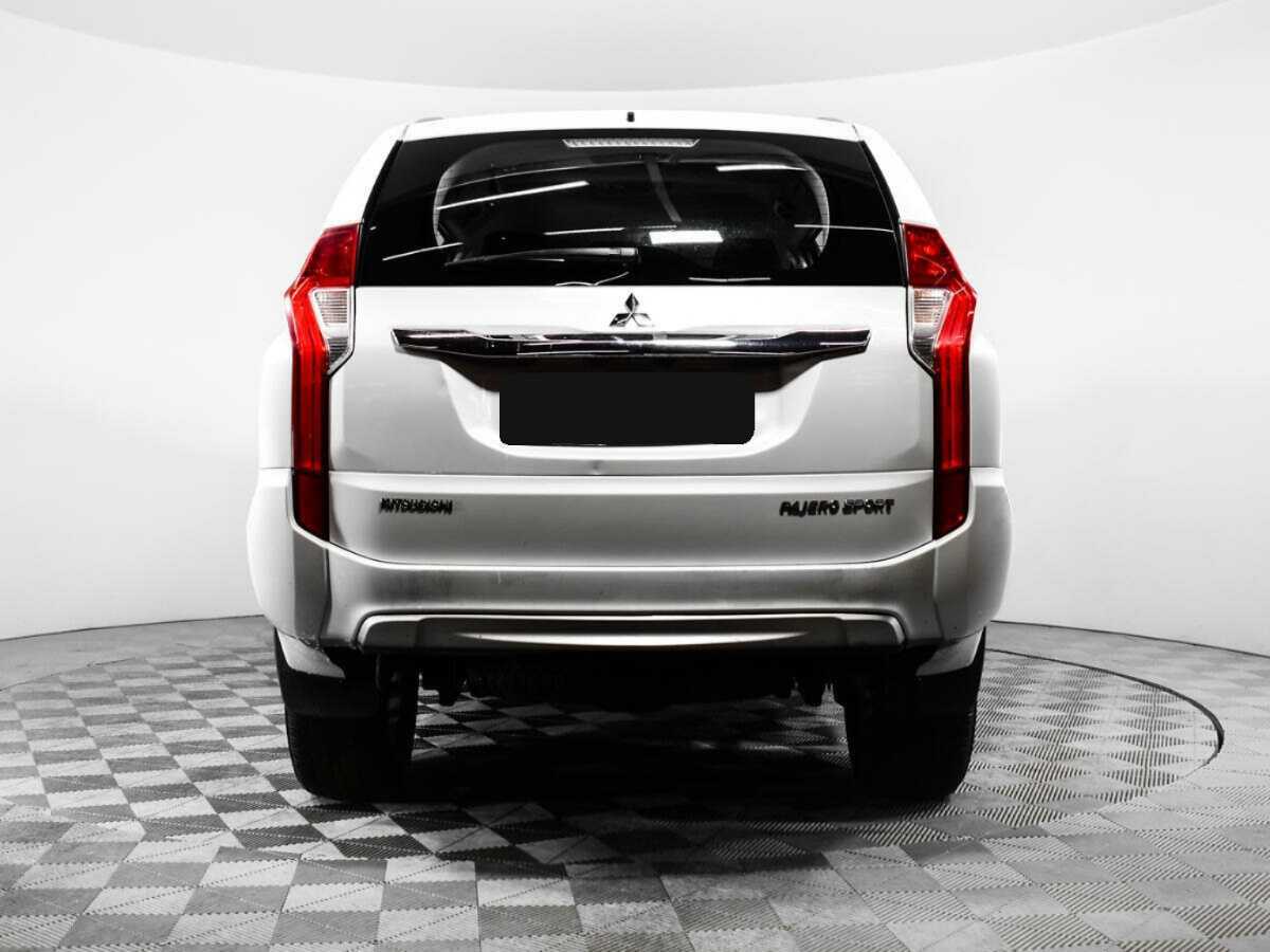 Mitsubishi Pajero Sport, 2019 - 43 437 км. | Фото №6