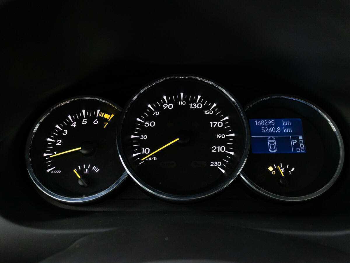 Renault Megane, 2011 Фото №12