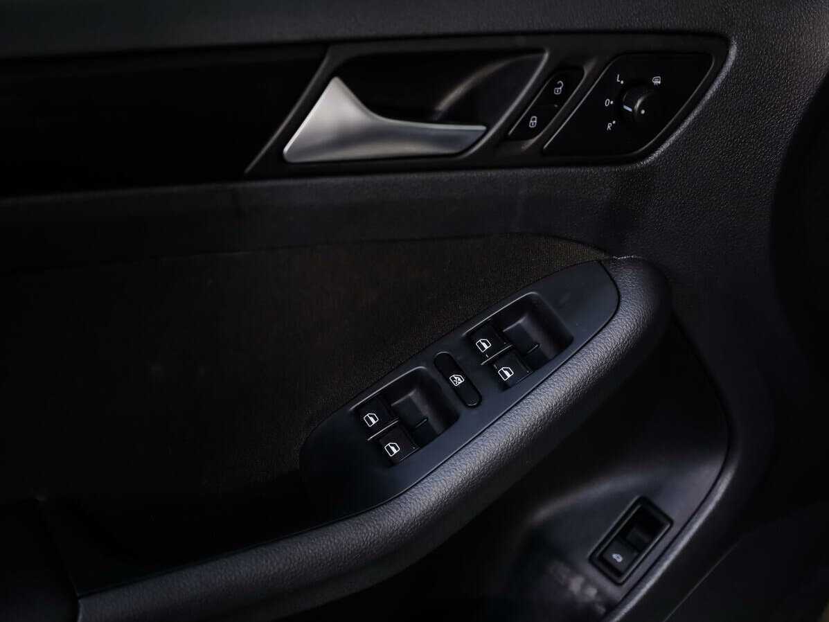 Volkswagen Jetta, 2012 Фото №14