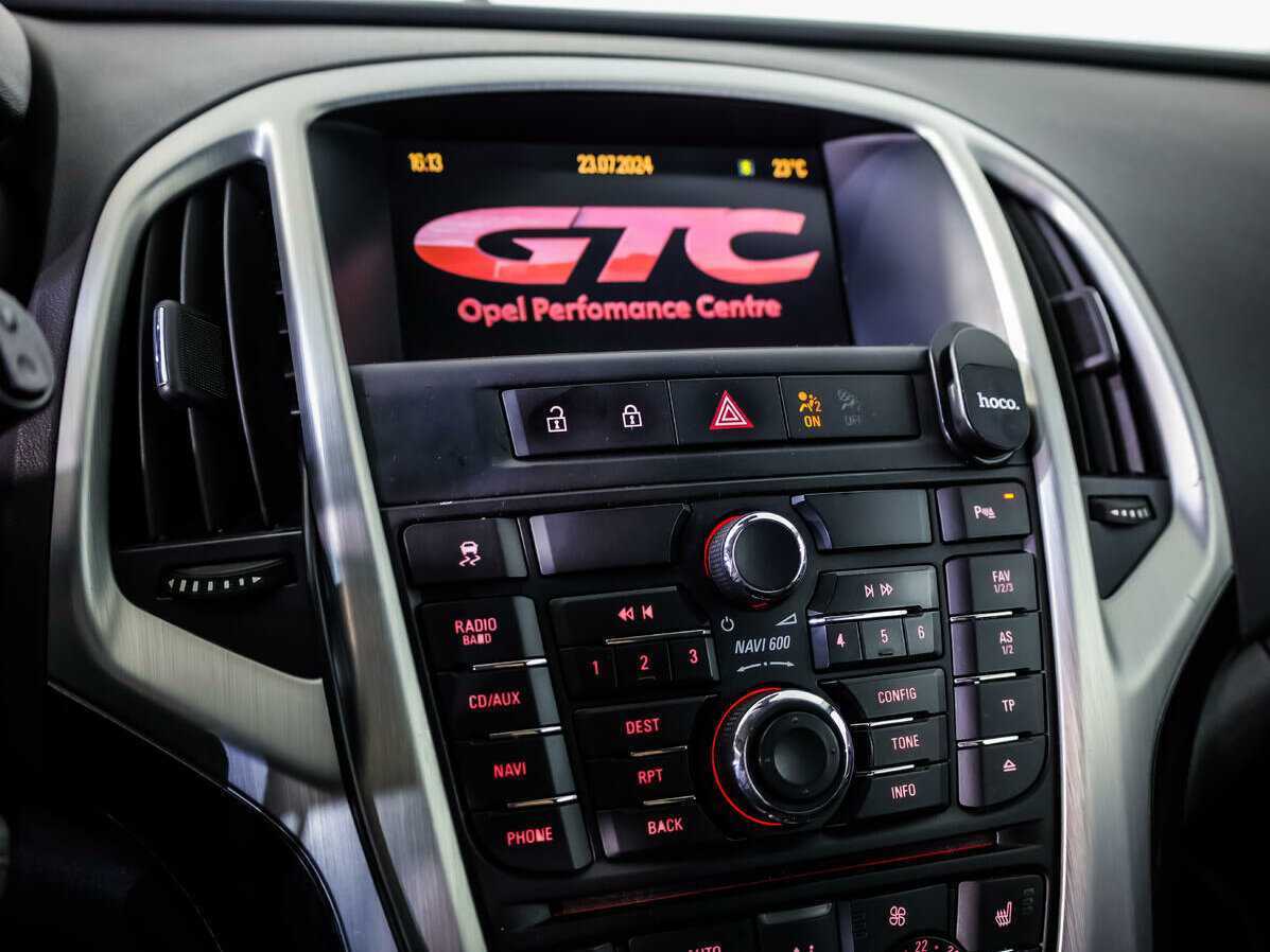 Opel Astra GTC, 2012 Фото №13