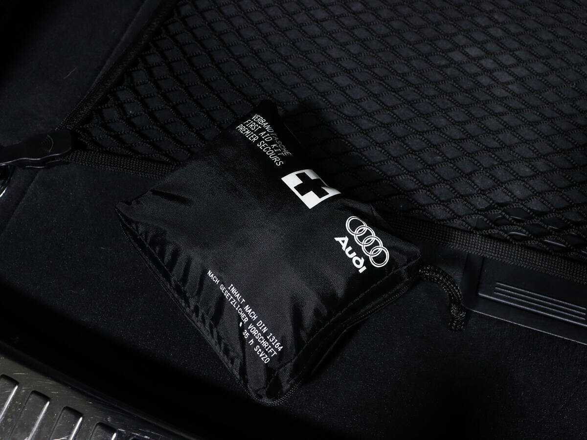 Audi e-tron 55, 2020 Фото №17