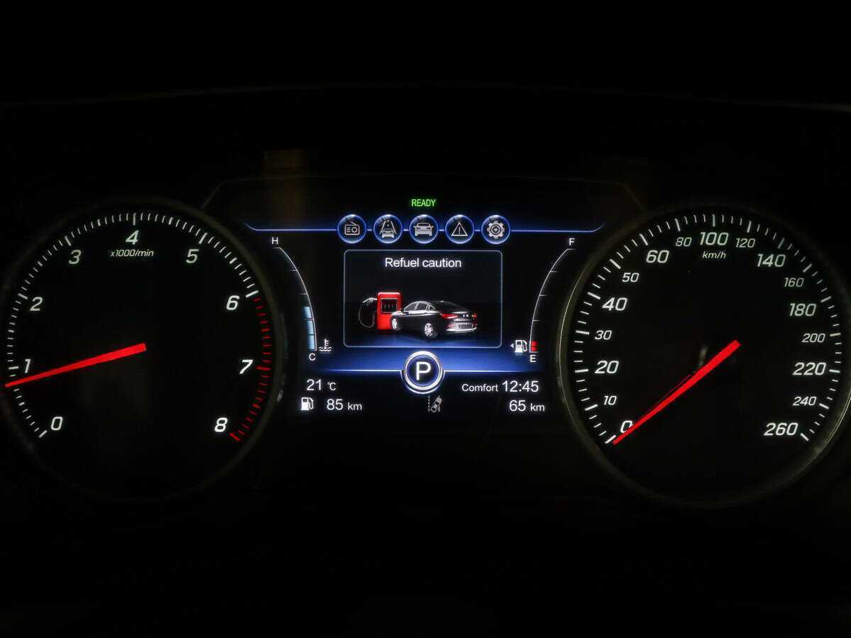 Hongqi H5, 2022 Фото №11