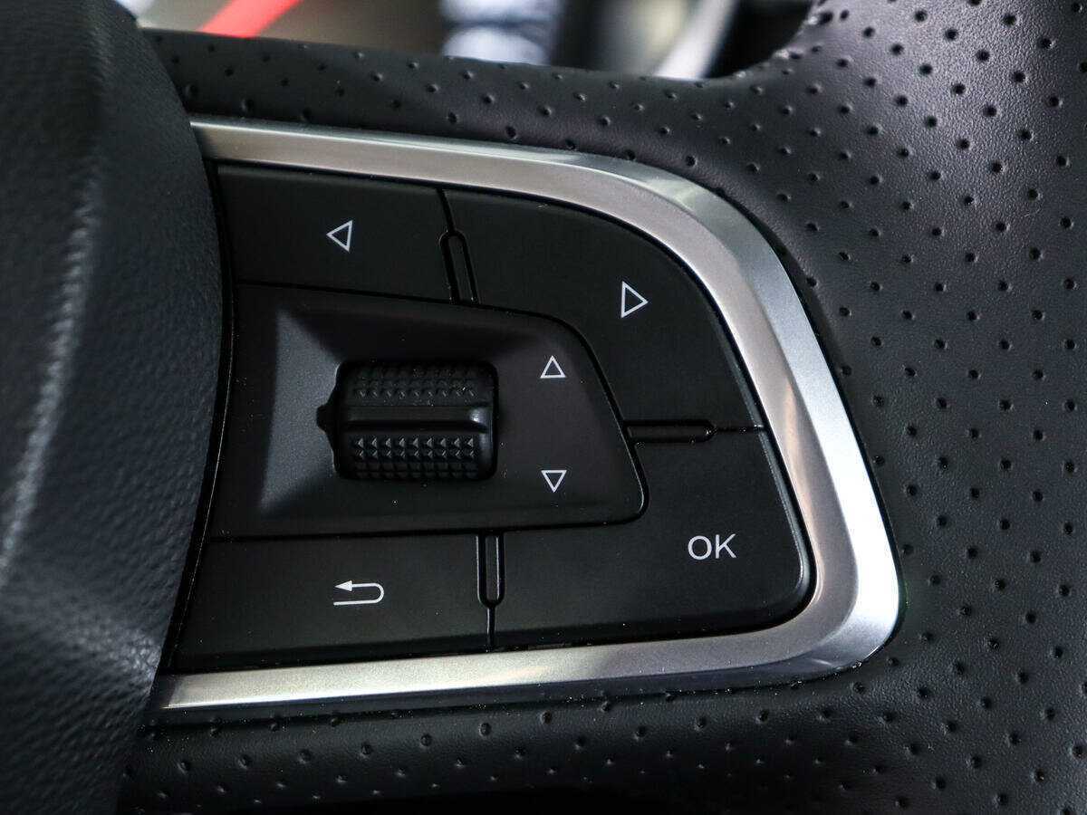 Hongqi H5, 2022 Фото №22