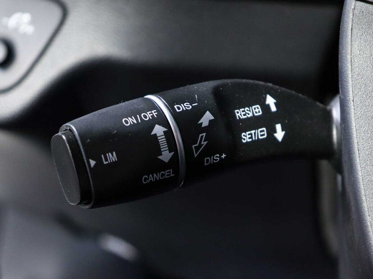 Hongqi H5, 2022 Фото №23