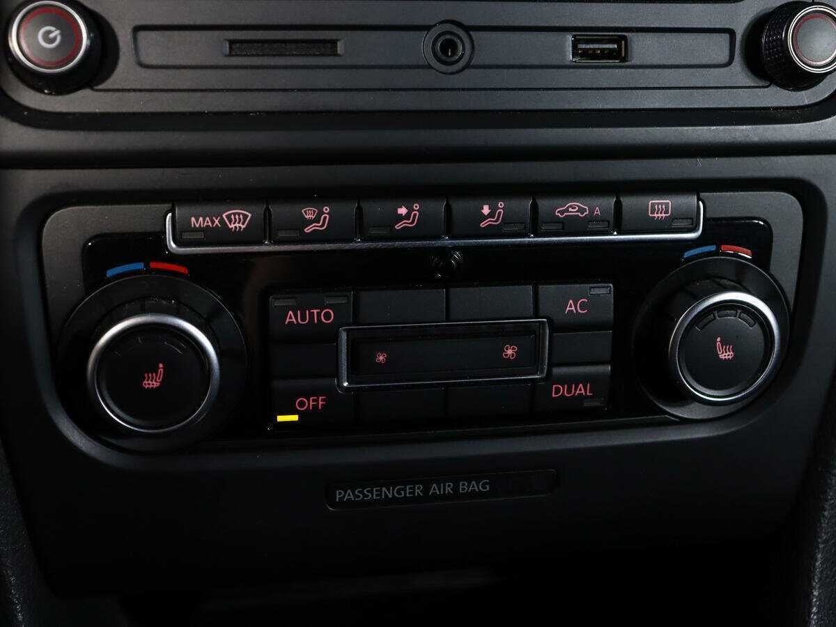 Volkswagen Golf GTI, 2009 Фото №18