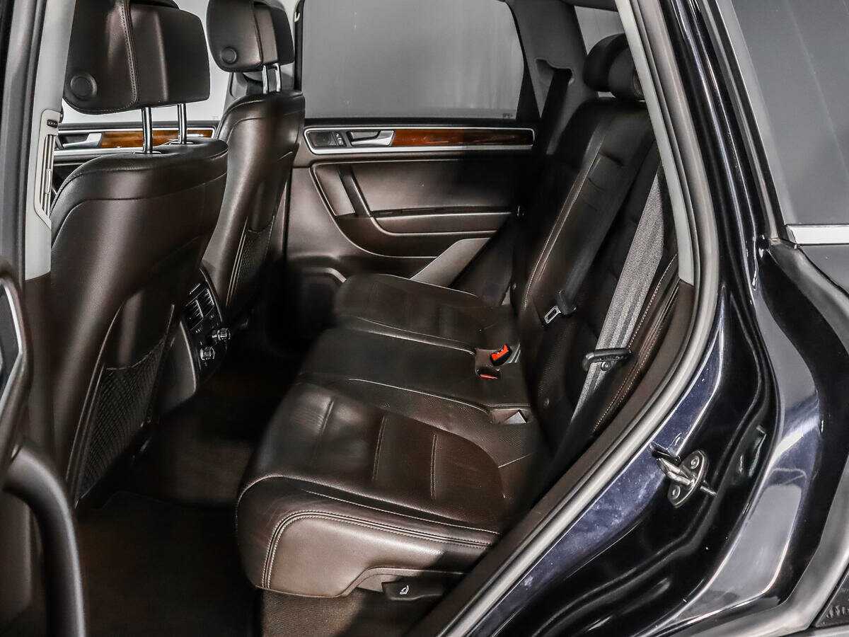 Volkswagen Touareg, 2010 Фото №12