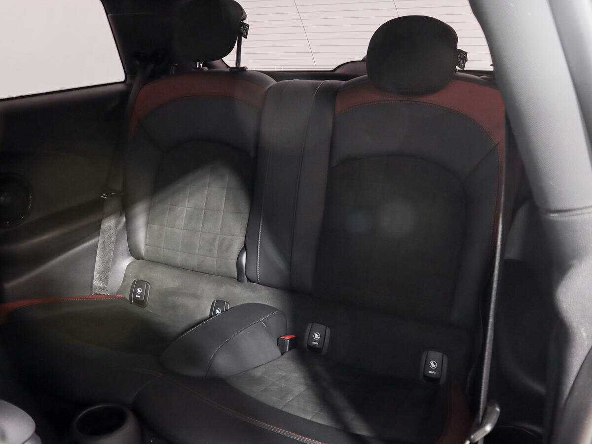 Mini Hatch JCW John Cooper Works, 2018 Фото №10