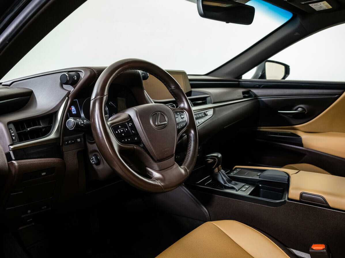 Lexus ES 250, 2020 Фото №11