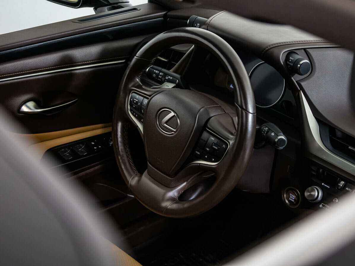 Lexus ES 250, 2020 Фото №29