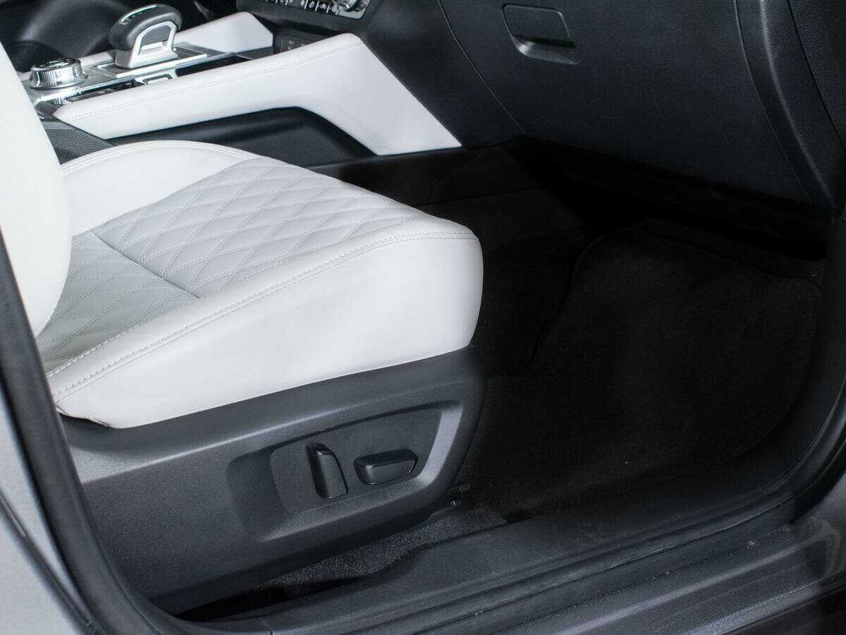 Mitsubishi Outlander, 2022 Фото №18