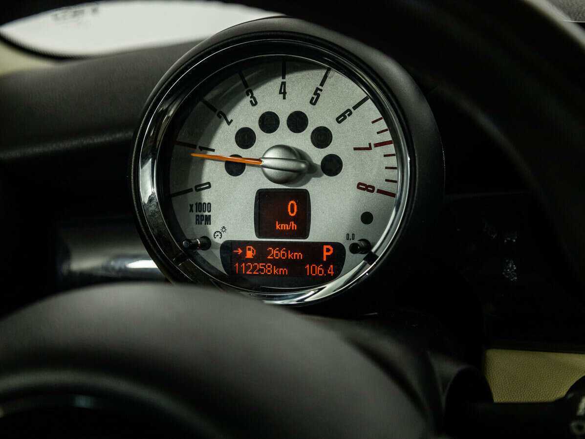 Mini Hatch Cooper, 2010 Фото №11