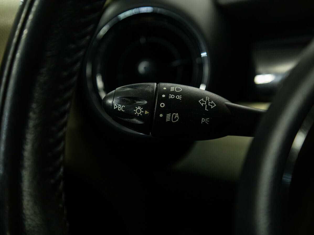 Mini Hatch Cooper, 2010 Фото №16