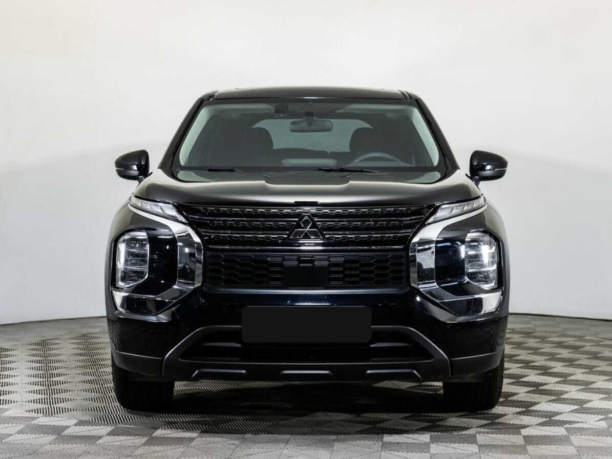 Mitsubishi Outlander, 2023 Фото №2