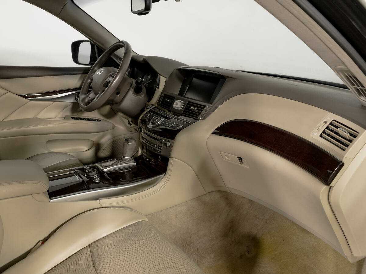 Infiniti M37, 2011 Фото №9