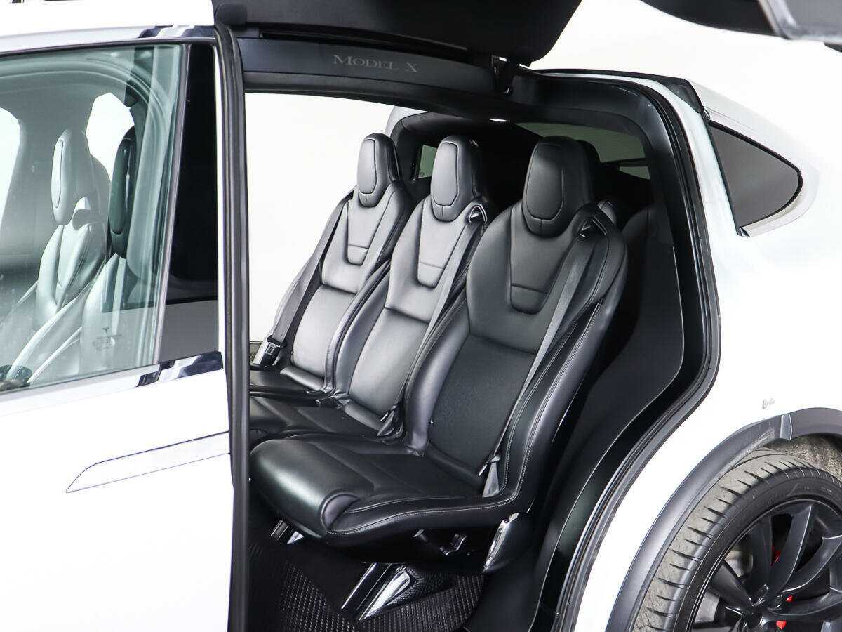 Tesla Model X P90D, 2016 Фото №17