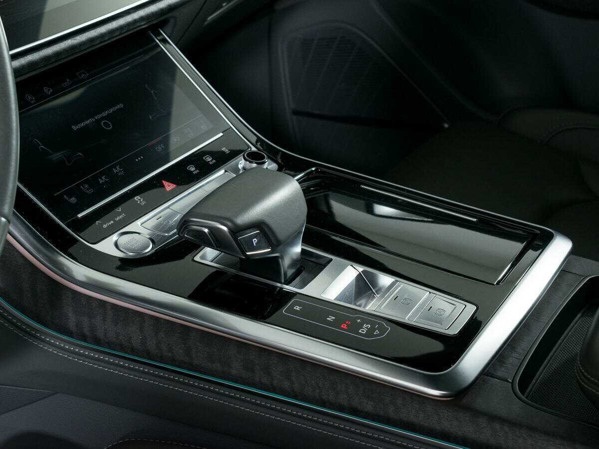 Audi Q8 55 TFSI, 2019 Фото №23