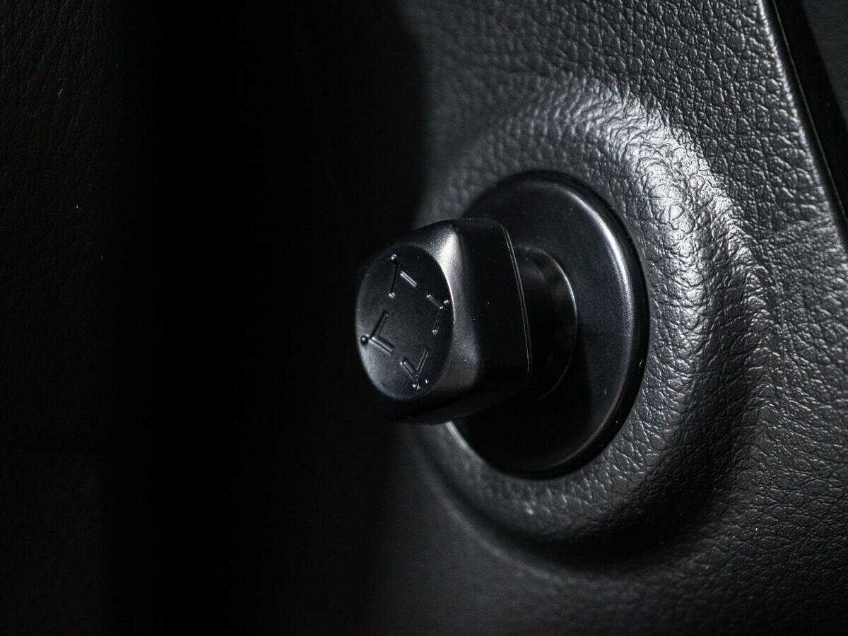 Infiniti QX80, 2018 Фото №26