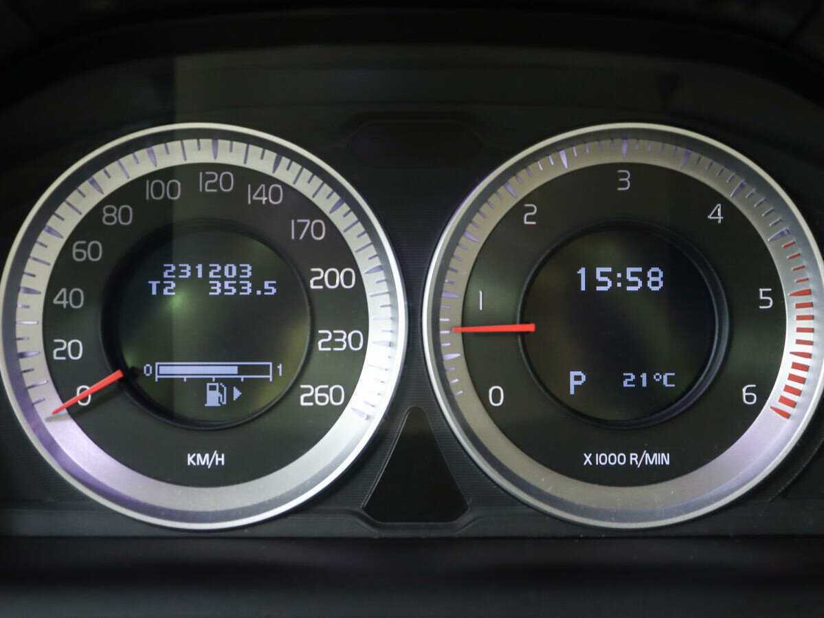 Volvo XC60, 2011 Фото №11