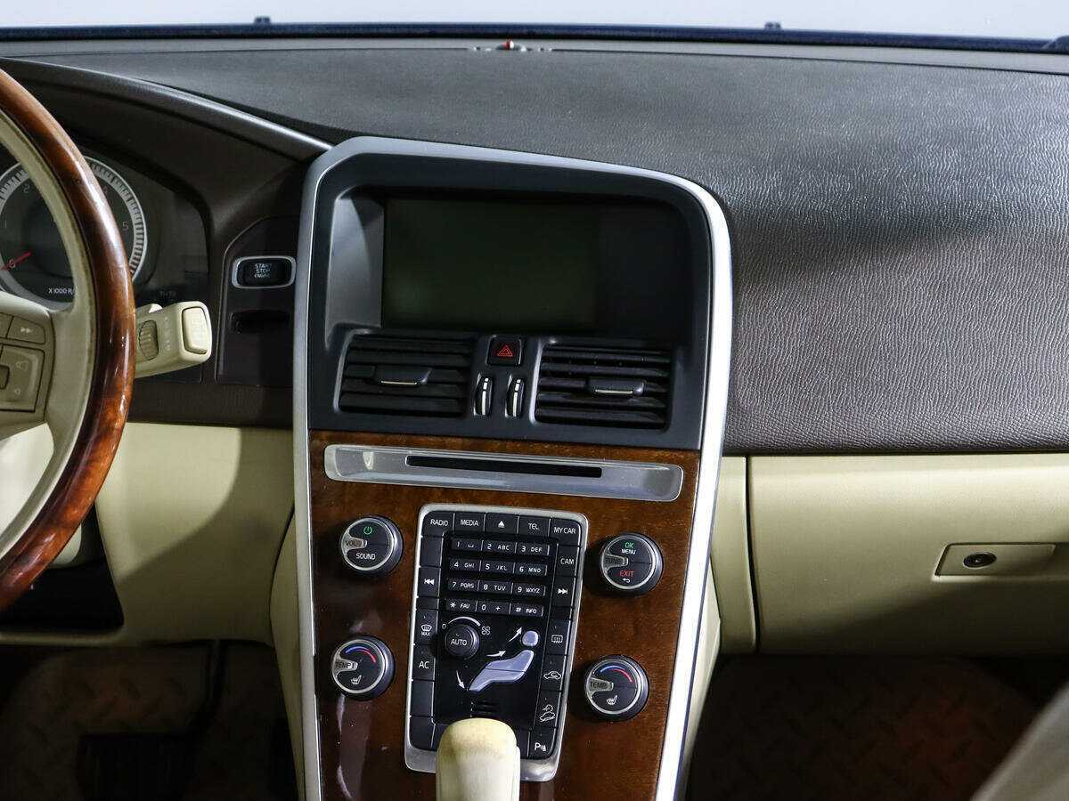 Volvo XC60, 2011 Фото №13