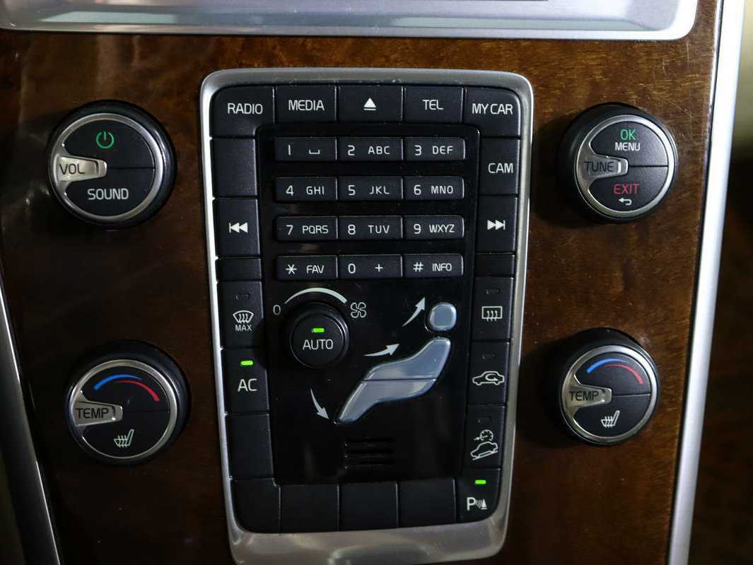 Volvo XC60, 2011 Фото №19